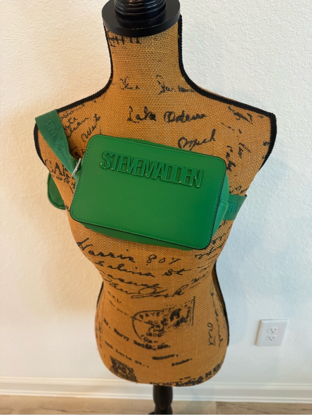 NWT Steve Madden belt bag-Green